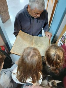 d5174eb0 5f1f 4a1b 8e75 f64c5040733f