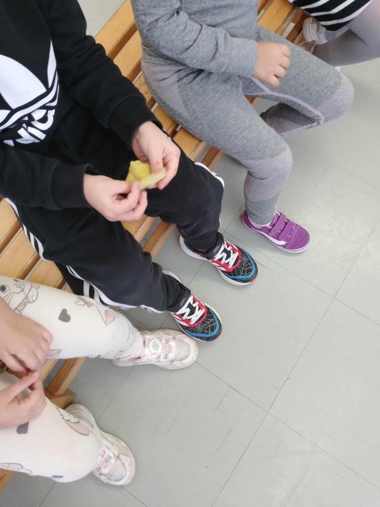 48f70b2b ed6c 4364 818d 4725e471d5cf