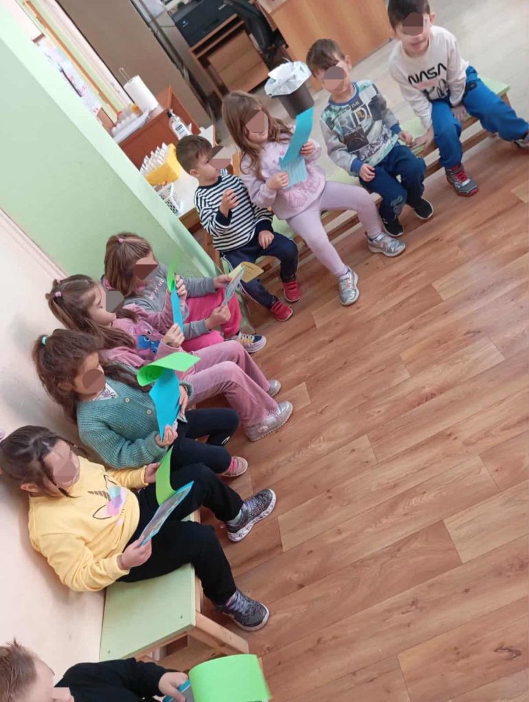 6e2d594c 738b 431e af24 581d72956f43