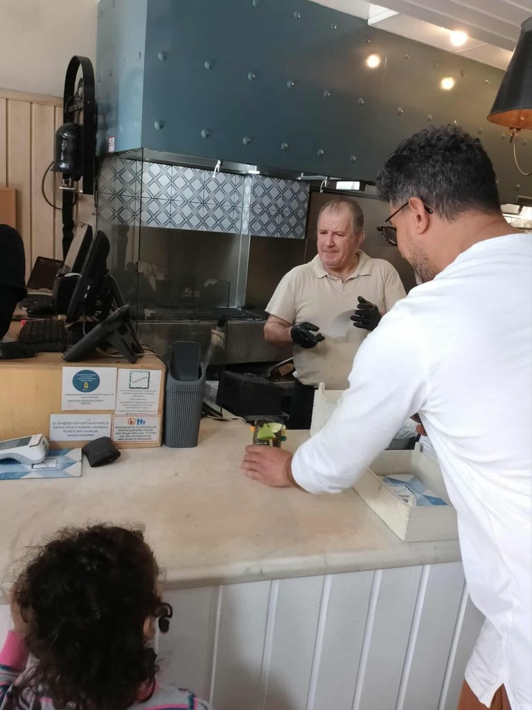 d1c6ff30 205f 4dca bc85 a906e65a8850