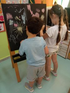 Messenger creation 0557B84E AF11 4159 AF3F 3BF97EB6BE41