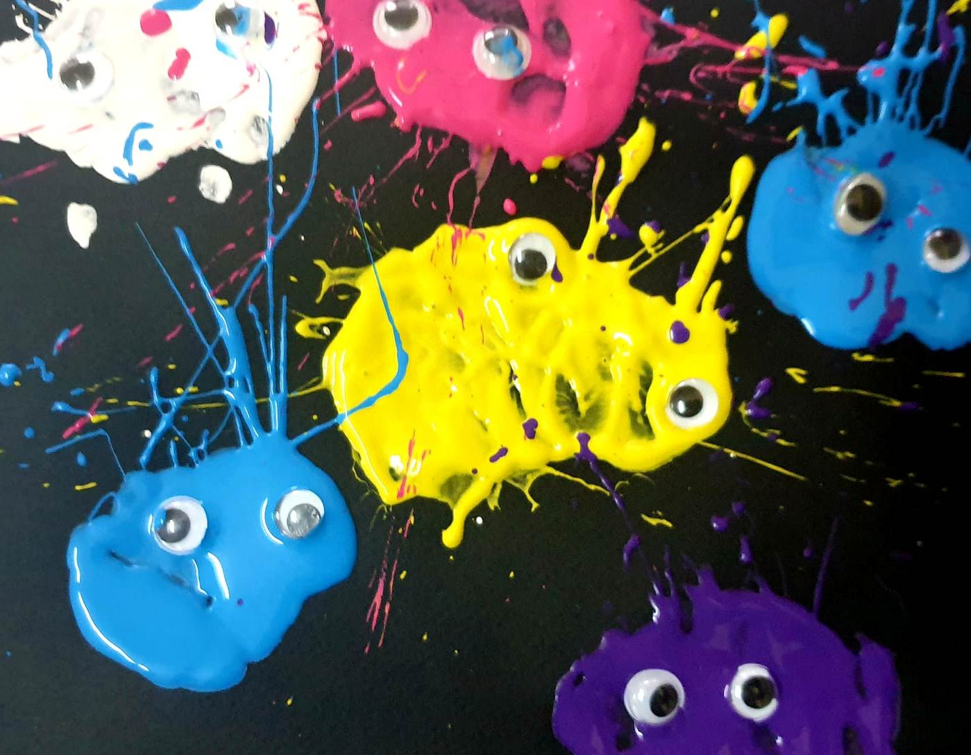 Κυνηγοί μικροβίωνσφσ