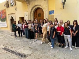 993AAFC4 CFEC 451E 981E 3ABC561C8C23