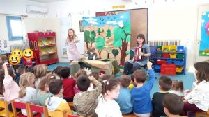 received 5849306833211971