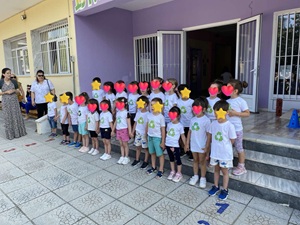 0 02 05 2f7eba2e96d39854f55098a2f7f6d04d547b7464b7dd87910b164b10f8910f2e a68fbf525ae5d652