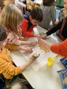 IMG cec293939e6e482abcb2ff91cc85d7c3 V