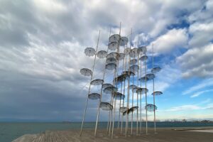 2steps.gr Umbrellas Sculpture Zongolopoulos Nea Paralia Thessaloniki Macedonia 001