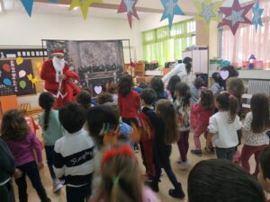 IMG fa53d6dfd6667427f2d82f18394ea4b1 V