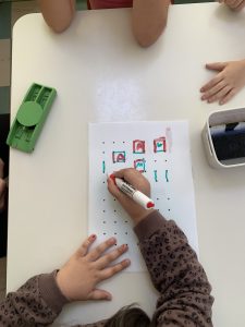 dots and boxes photo 1