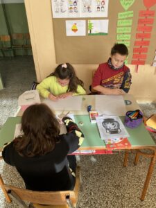 Εικόνα https://blogs.sch.gr/2dimsofkar/files/2023/12/ζωγρ-225x300.jpg