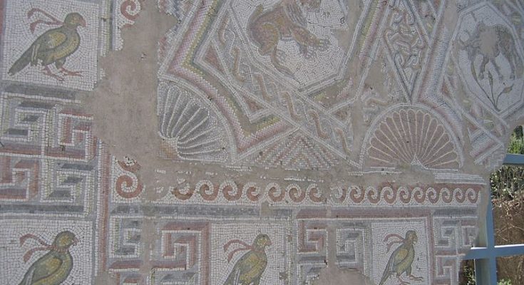 Mosaic_5_century