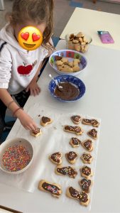 3F9F8F8F D61A 4588 A496 65D98D654A64