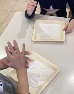 received 637086228848043