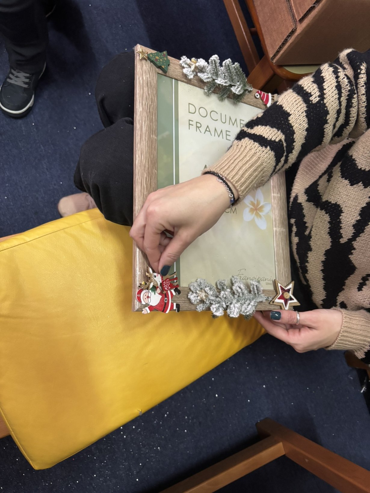 IMG c00ce9bff30d003bb1aac5a07aaddcb3 V