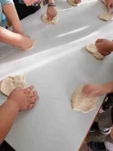 received 1231360347443002