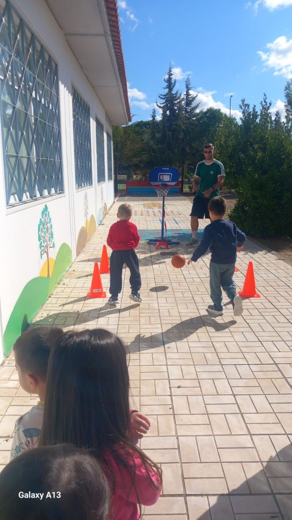 IMG d6e98ff26f77b646977cbee04ec929c6 V