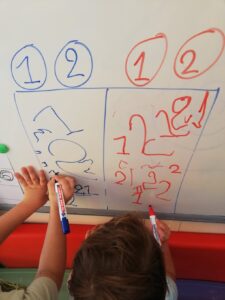 15.ΜΑΘΗΜΑΤΙΚΑ ΔΟΚΙΜΑΖΩ ΝΑ ΓΡΑΨΩ ΤΟ 1 ΚΑΙ ΤΟ 2