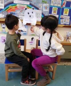 ΔΩΣΑΜΕ Ο ΚΑΘΕΝΑΣ ΟΝΟΜΑ ΣΤΗΝ ΠΟΛΙΚΗ ΑΡΚΟΥΔΑ ΜΑΣ ΚΑΙ ΓΝΩΡΙΣΤΗΚΑΜΕ