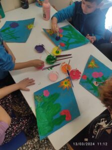 χαρταετος υπο κατασκευη