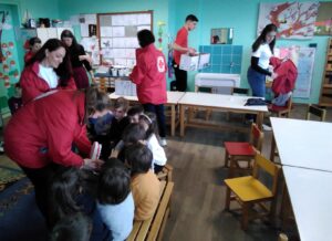 Ερυθρός Σταυρός πλένουμε τα δόντια