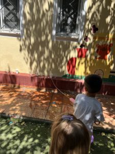 paichnidia me nero11