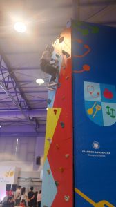 0 02 05 e4cc19cffc89c6d121a7c20d2d604ba9d42c8d77e464afa86c61f998adf4de7c 1c6dc5c3ca4a63