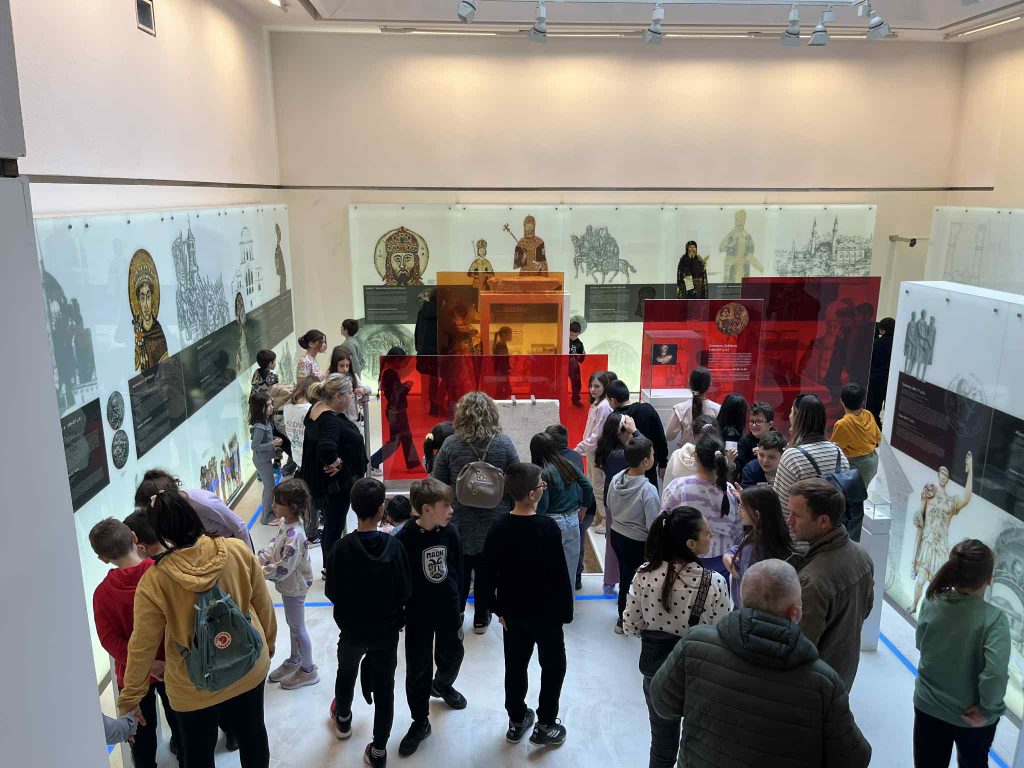 514beec9 919c 46bf 881c 475adf45c227