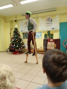 received 896605985500113