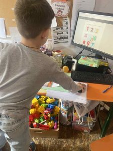 653e8c18 59f4 4e3a b40f b136e32628be