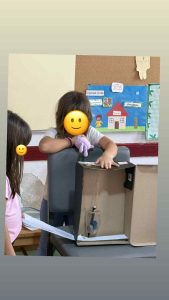 6efd1bea 4a71 4271 bdc9 2f532f50de72