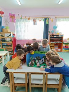 1c8775fe 8ee2 4caf bbf8 dbae12be5459