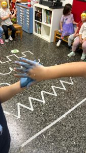 87F7AC3B 74E4 4480 A968 5EA1BA2BAD6C