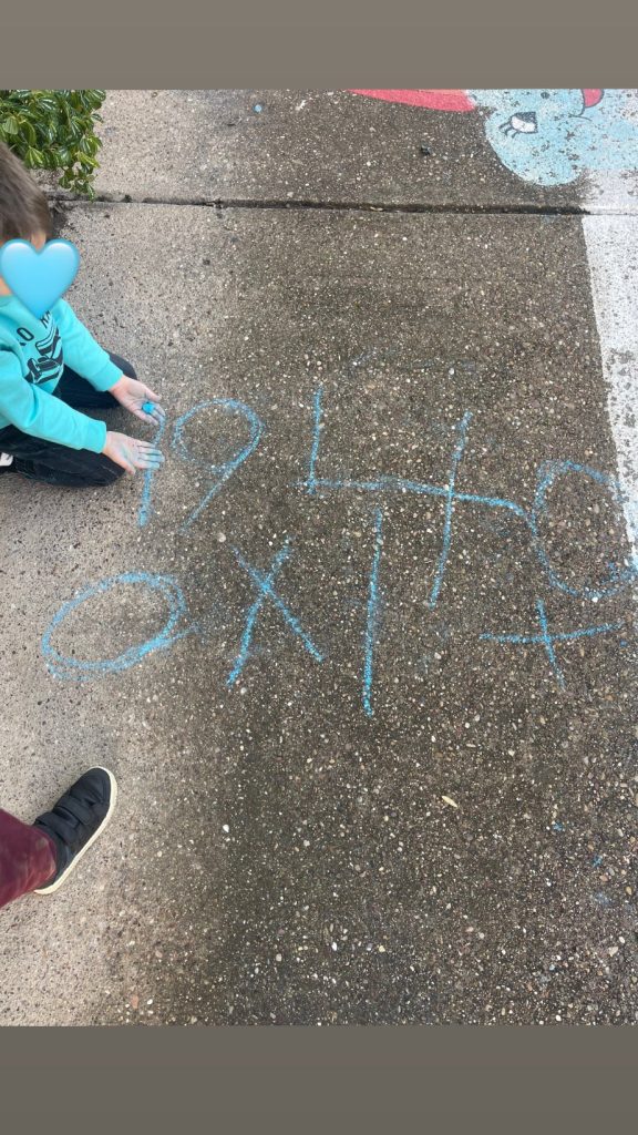 B4E3746E 9831 402E 8C55 6EE6614845BB