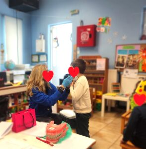 ΟΔΟΝΤΙΑΤΡΟΣ 1