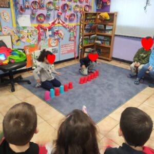 παιχνίδι με ποτηρια