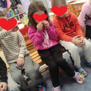 περιεργαζομαι το αμυγδαλο