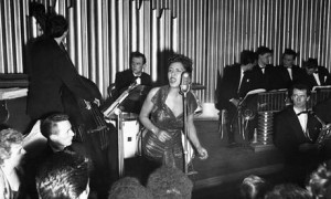 Billie-Holliday-in-concer-007