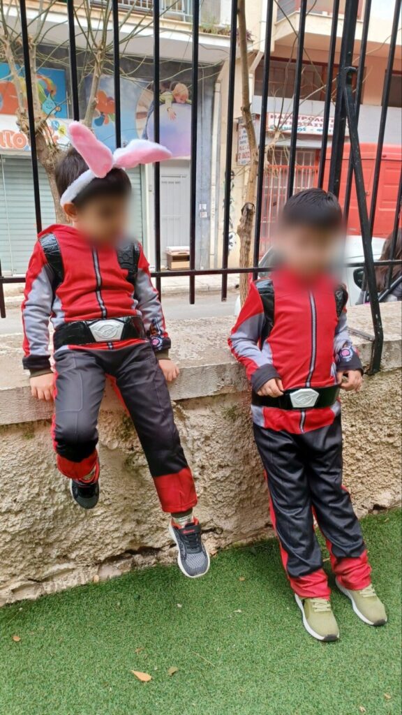 0 02 05 4859f3a00a4c2a3f93e7e9f059fed1c7da4c9b2c591c338a511a216b25666d02 695701f1e2923b8 blurr