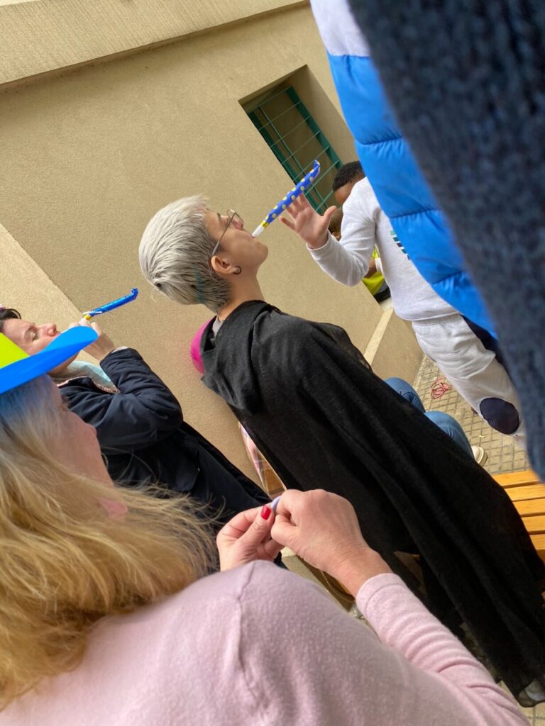 0 02 05 9291f3d3757a21b6d35fd37a246ac60fc0cd1615b07dc81208a092ca8dd06fe4 f714a87ede6f8cee blurr