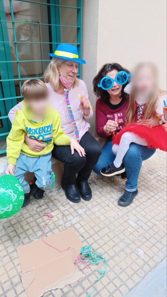 0 02 05 9dff8a56361edc19e3eea8b0e29d6e3099e559d9c0a6018dedc41bf99865b44a da46abebb61e15ad blurr