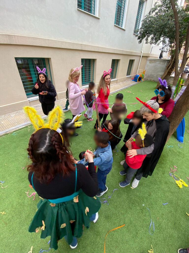 0 02 05 ceef1f97a23a5bd9ddd24b87caae167d11c057b9b2d1a343e22c390968cbecf8 cd5dde7c141d1d5b blurr