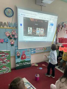 Messenger creation 6ADC6222 81B0 48DE B92F E57AE28BCB40