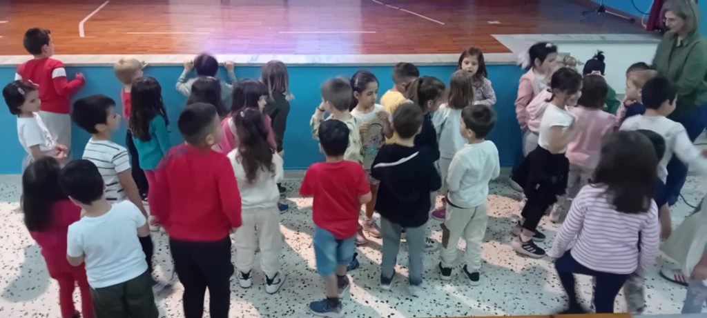 Messenger creation F88740F8 2852 4C96 B985 BCB4D2B3BDF7