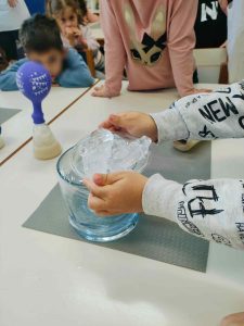 b7e9e40a 61b3 42ad 8f7c 88d5d173a240