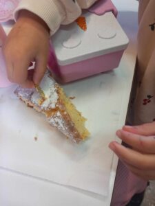 received 9605702892773182