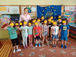 8197bf52 6e19 476b ad76 4a74cc4ebcc5