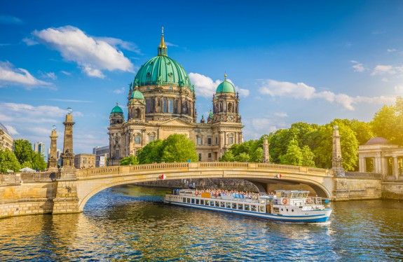 ANOIGMA-Berlin-Cathedral-575×374