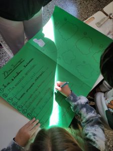 Messenger creation A361EC8F 0005 4C26 A3B1 7E1804DBA86E