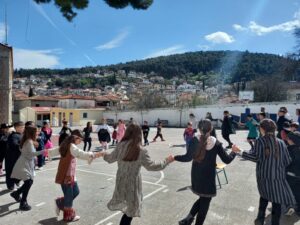 τσικνοπέμπτη χορός