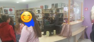 FOTO BIBLIOTHHKH